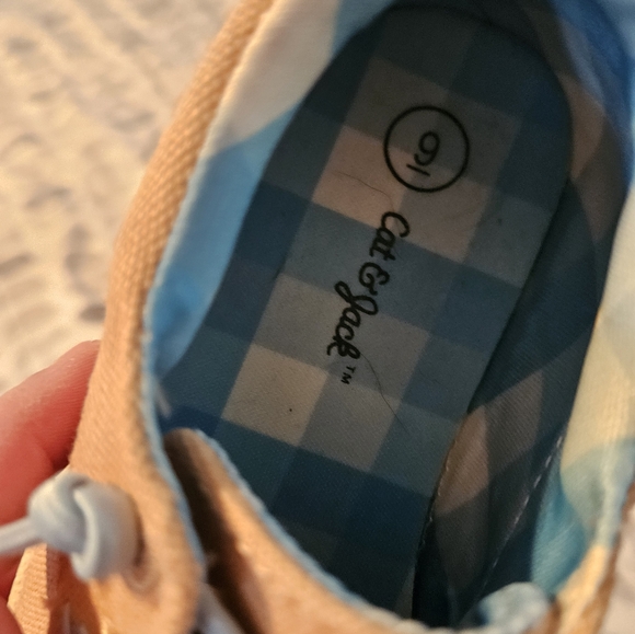 Cat and Jack toddler boy boat shoes - Picture 4 of 4